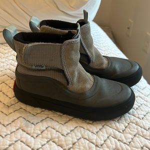 Vans MTE waterproof boots